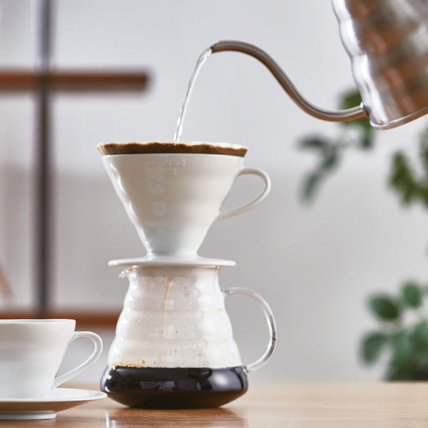 Coffee Dripper V60 02 Ceramic Bloom Series - White